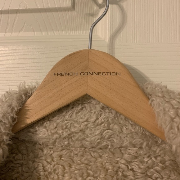 French Connection - Picture 3 of 6